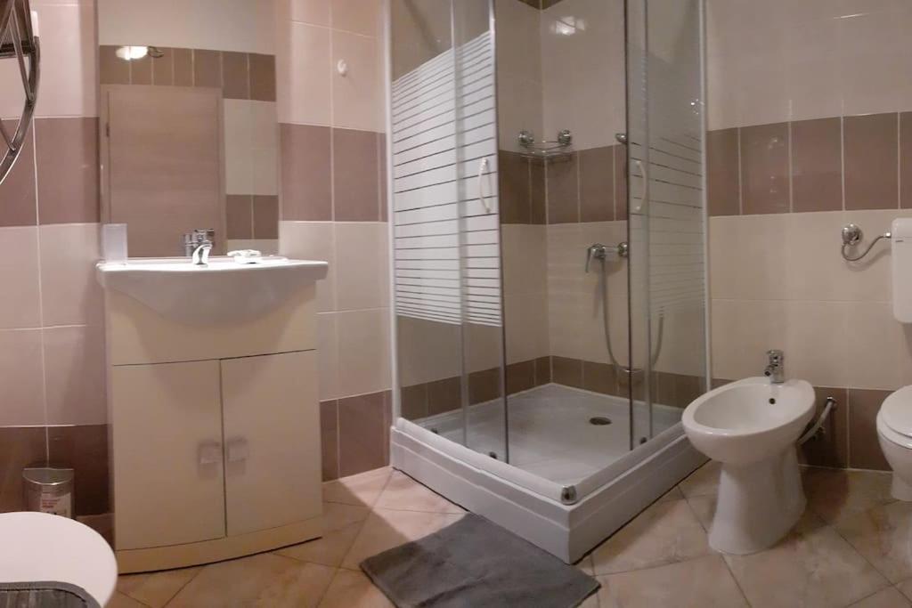Vis - Luxury Holiday Villa With Swimming Pool Bagian luar foto